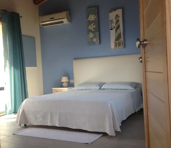 Πανσιόν Mediterraneo 4*